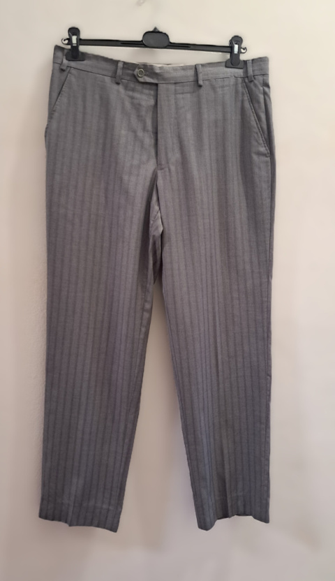 Garnitur męski Pierre Cardin 54 Garnitur męski Pierre Cardin 54