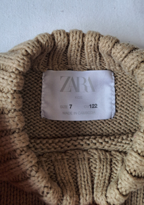 Sweterek dziecięcy ZARA 122 Sweterek dziecięcy ZARA 122