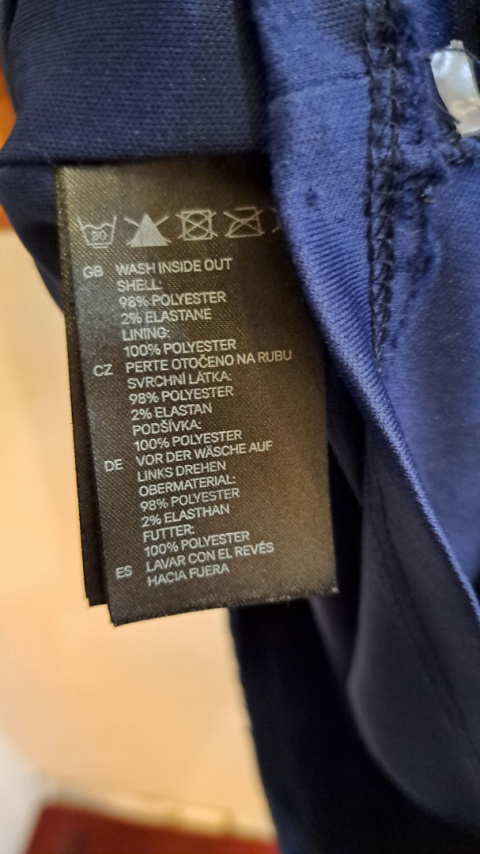Sukienka cekinowa H&M M Sukienka cekinowa H&M M