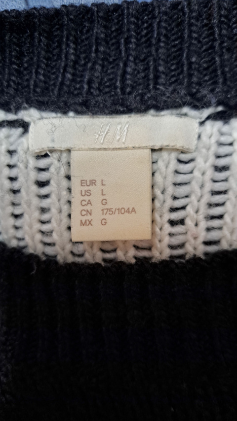 Świąteczny sweter merry kissmas H&M L Świąteczny sweter merry kissmas H&M L