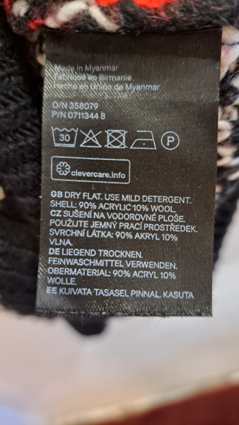 Świąteczny sweter merry kissmas H&M L Świąteczny sweter merry kissmas H&M L